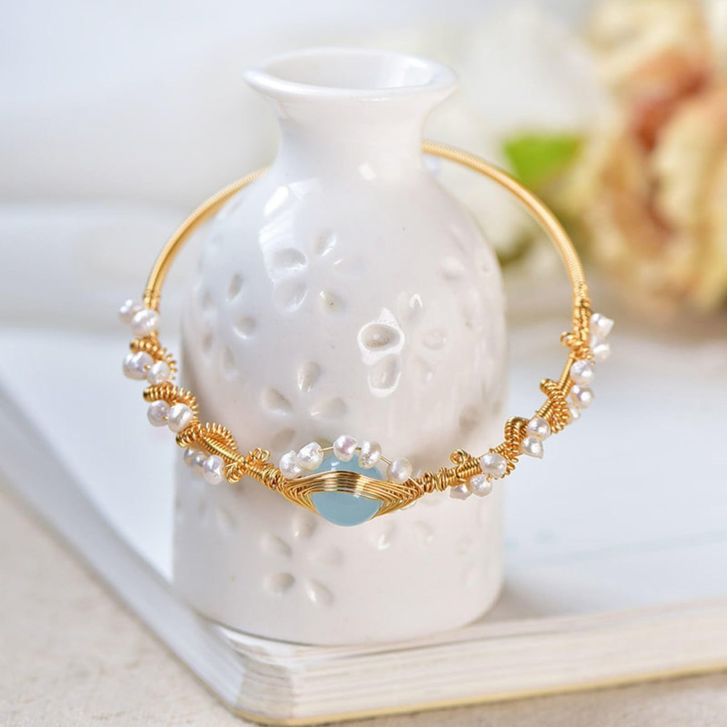 "Gold-Plated Pearl Bracelet for Women - Elegant Pearl Jewelry"